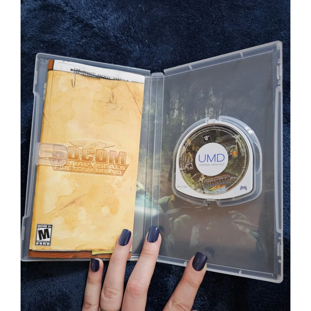 SOCOM US Navy SEALs Fireteam Bravo Sony PSP Game UMD Complete CIB 2005 tested
